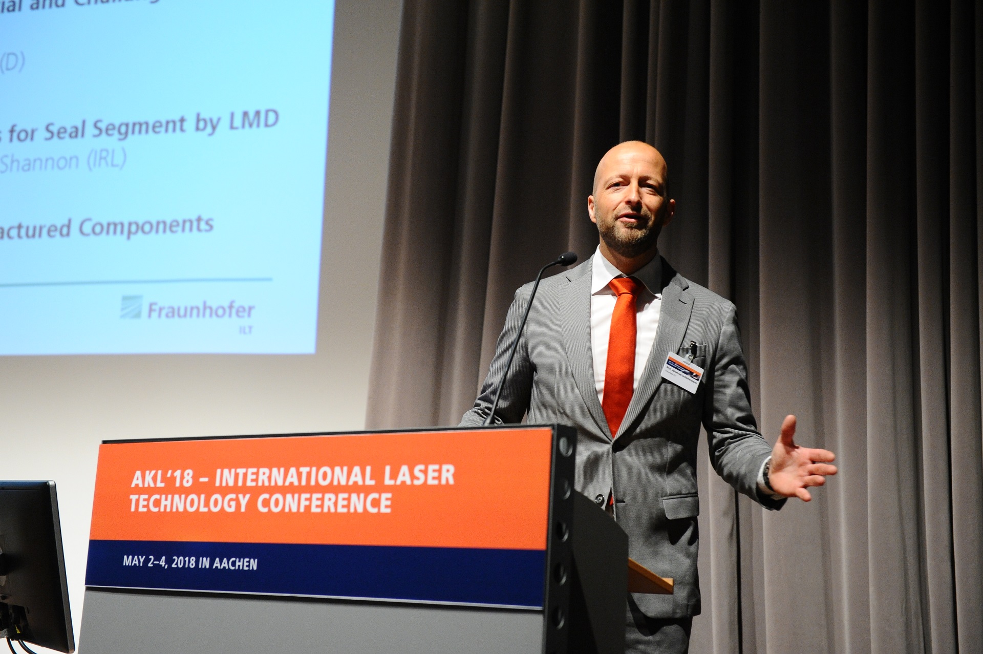 Prof. Johannes Henrich Schleifenbaum, Kompetenzfeldleiter für Additive Manufacturing am Fraunhofer ILT und Leiter des Lehrstuhls für Digital Additive Production DAP an der RWTH Aachen University, wird auch beim AKL’20 das Fachforum »Additive Fertigung« moderieren.